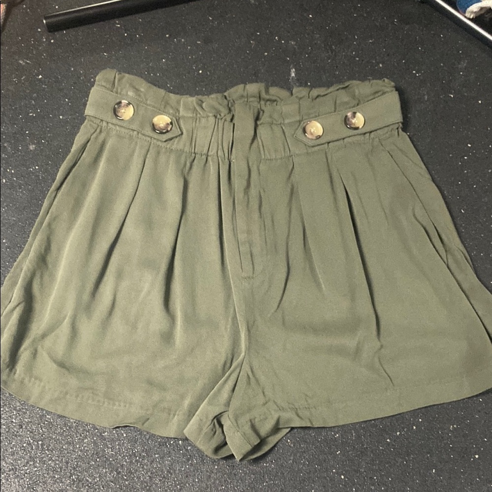 a.n.a Olive Green Shorts